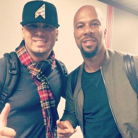 @common gracias por la amabilidad bendiciones #oneworldtour #losvaqueroslatrilogia @wisin